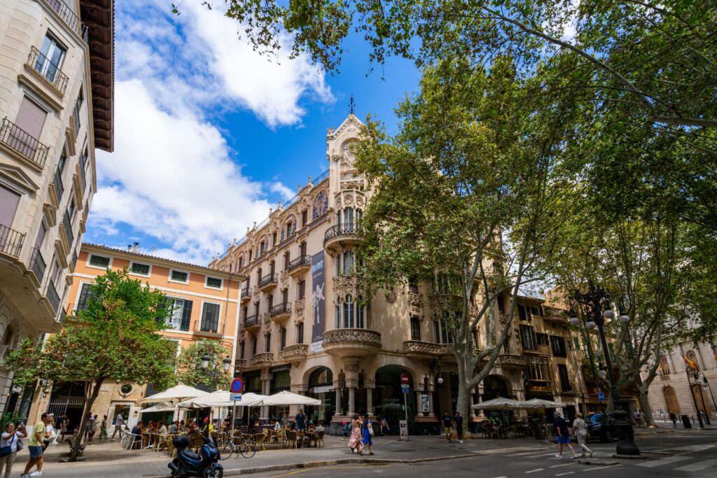 Vista de la ciudad de Valencia, ilustrando el impuesto de sucesiones en la Comunidad Valenciana
