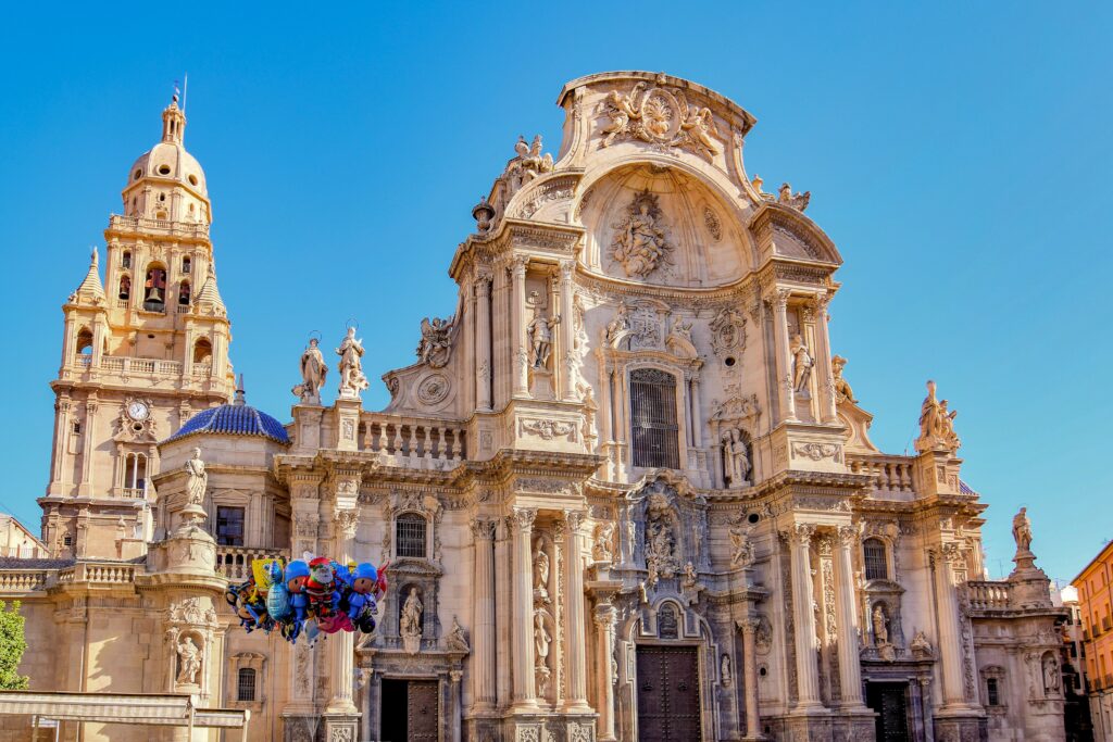 Vista de la ciudad de Murcia, referencia al impuesto de sucesiones en la Región de Murcia
